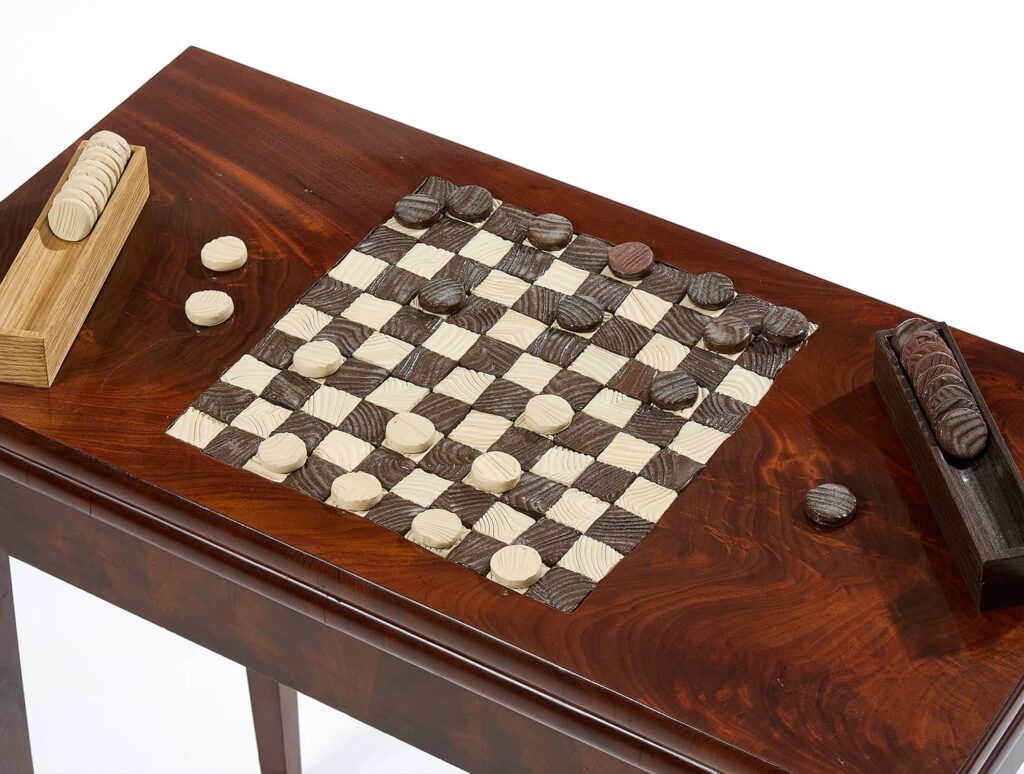 Table de jeux de dame